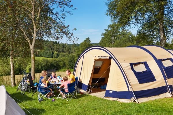 Camping Bouillon für die ganze Familie